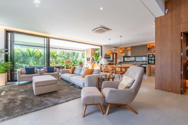 Casa nova totalmente mobiliada e equipada!