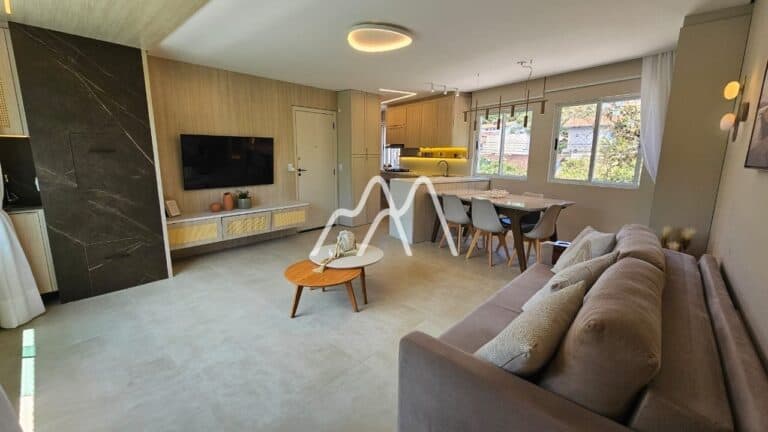 Apartamento com 85m2 próximo a praia em Jurerê